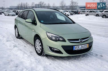 Универсал Opel Astra 2013 в Звенигородке