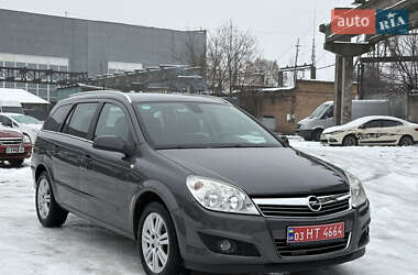 Универсал Opel Astra 2009 в Белой Церкви