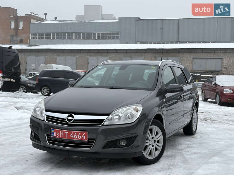 Универсал Opel Astra 2009 в Белой Церкви