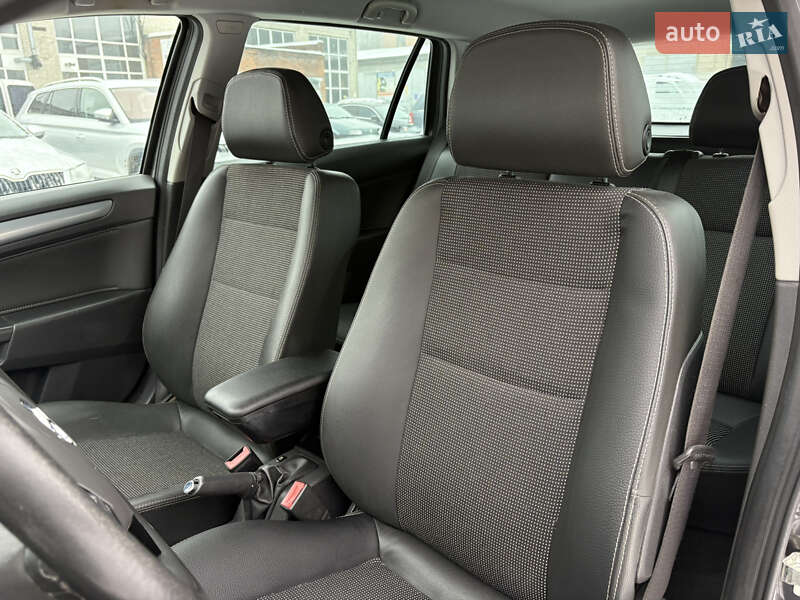 Универсал Opel Astra 2009 в Белой Церкви