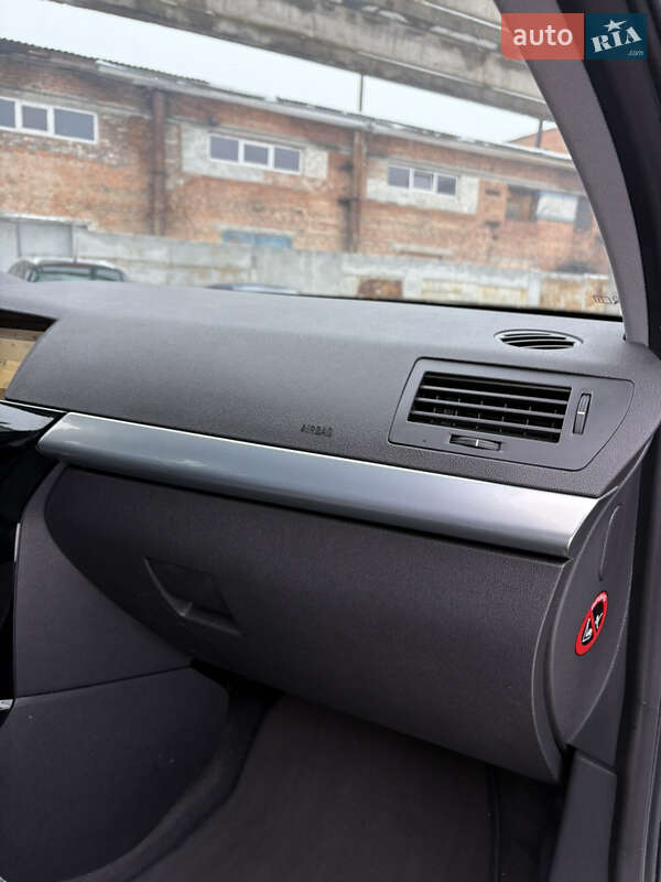 Универсал Opel Astra 2009 в Белой Церкви