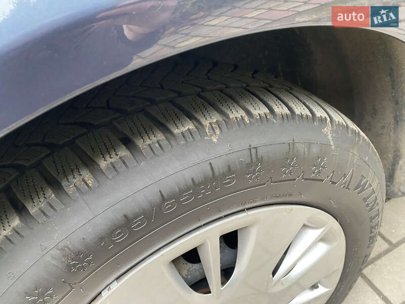 Универсал Opel Astra 2008 в Луцке