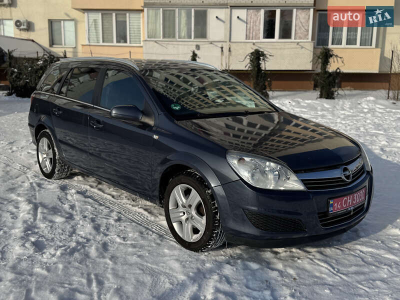 Универсал Opel Astra 2009 в Виннице