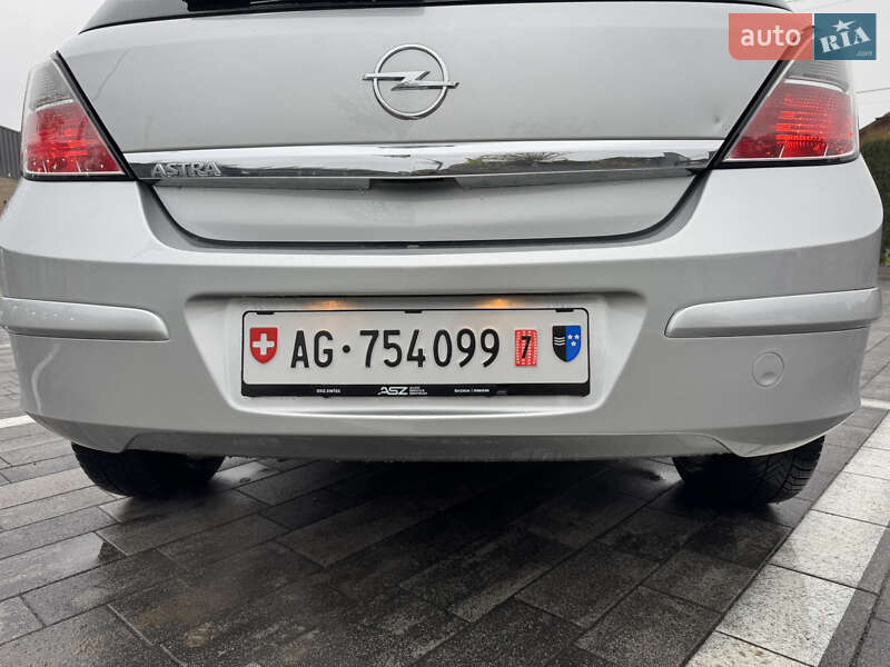 Хэтчбек Opel Astra 2009 в Луцке фото 30 Хэтчбек Opel Astra 2009 в Луцке