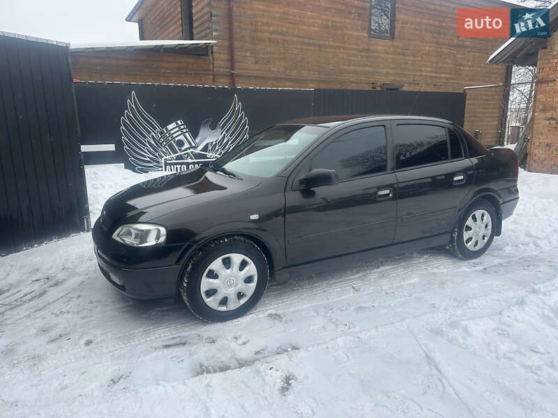 Opel Astra 2008
