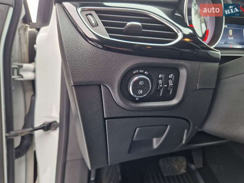 Универсал Opel Astra 2019 в Кропивницком