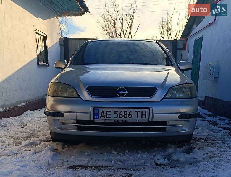 Opel Astra 2003