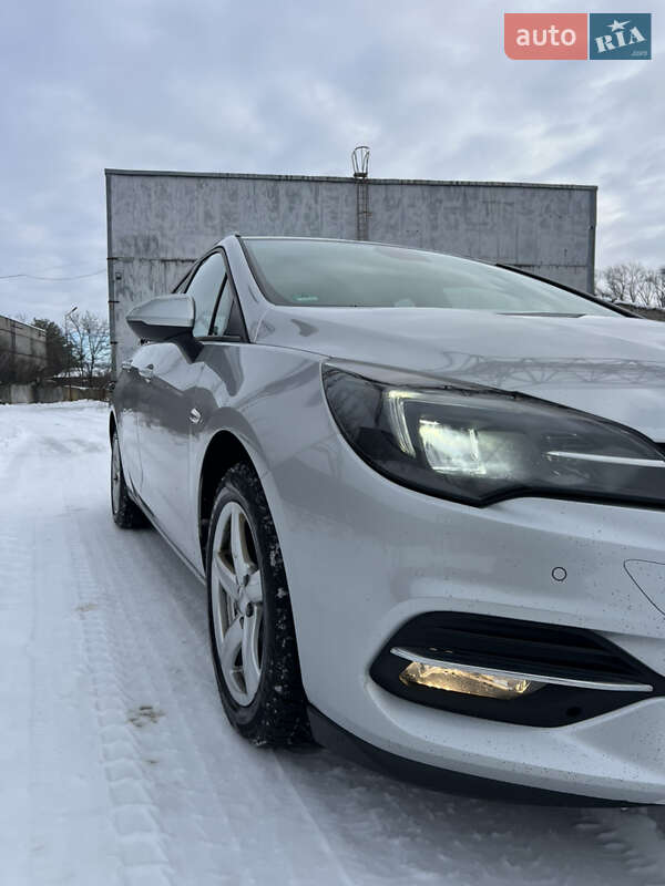 Универсал Opel Astra 2020 в Мукачево