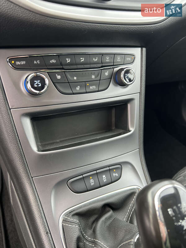 Универсал Opel Astra 2020 в Мукачево