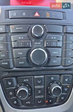 Универсал Opel Astra 2013 в Буче