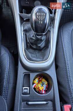 Универсал Opel Astra 2013 в Буче
