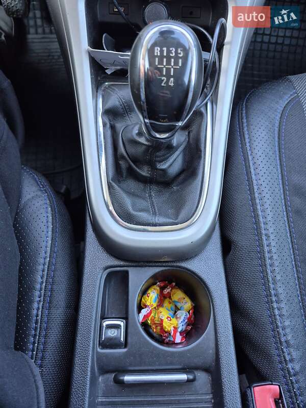 Универсал Opel Astra 2013 в Буче фото 18 Универсал Opel Astra 2013 в Буче