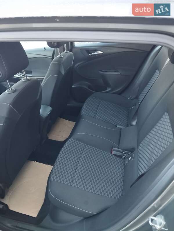 Универсал Opel Astra 2019 в Ивано-Франковске фото 7 Универсал Opel Astra 2019 в Ивано-Франковске
