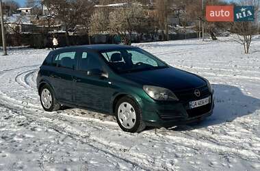 Хэтчбек Opel Astra 2004 в Черкассах