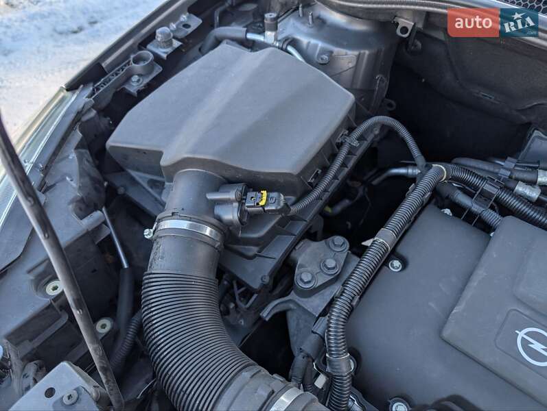 Хэтчбек Opel Astra 2012 в Луцке