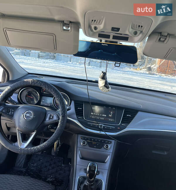 Седан Opel Astra 2016 в Чернигове фото 14 Седан Opel Astra 2016 в Чернигове