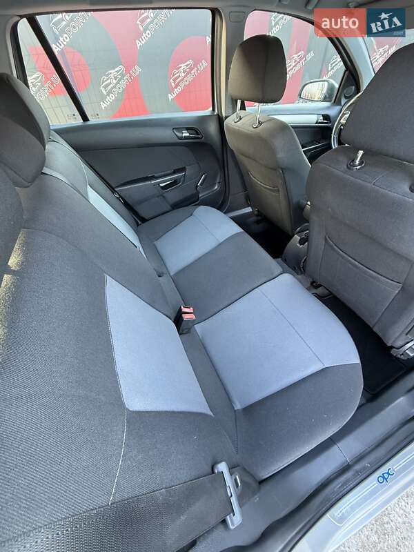 Универсал Opel Astra 2008 в Сумах