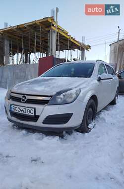 Универсал Opel Astra 2005 в Винниках