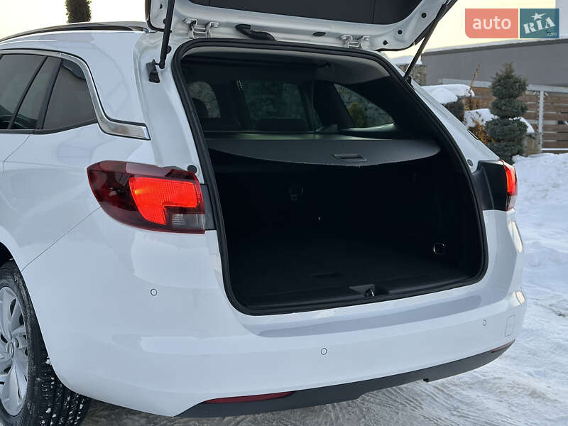 Универсал Opel Astra 2020 в Стрые