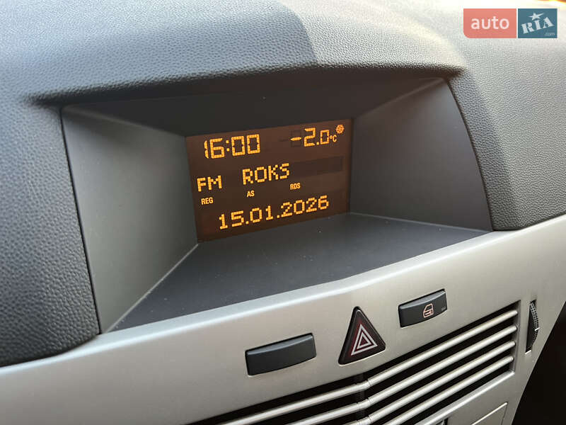 Хэтчбек Opel Astra 2009 в Николаеве фото 12 Хэтчбек Opel Astra 2009 в Николаеве