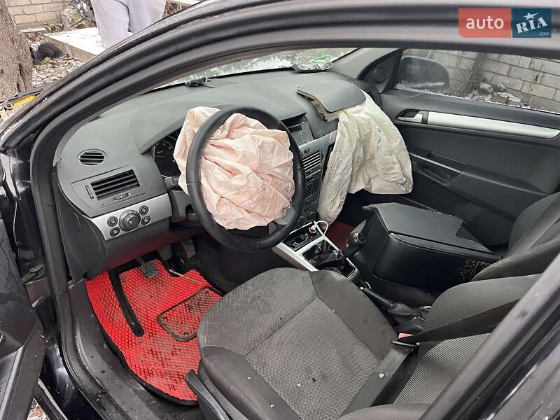 Хетчбек Opel Astra 2009 в Полтаві