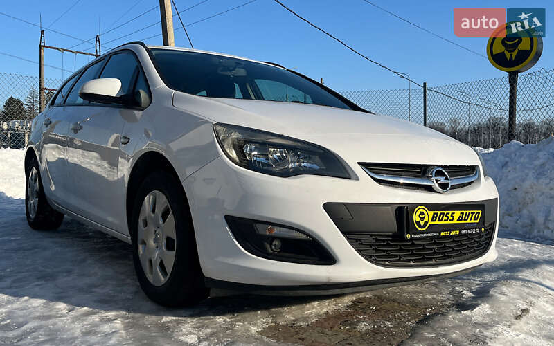 Opel Astra 2014