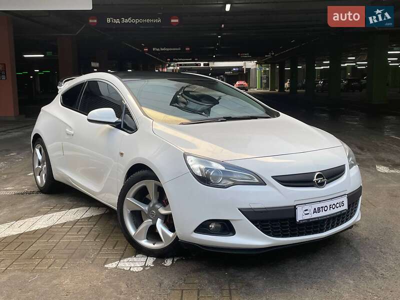 Opel Astra 2013