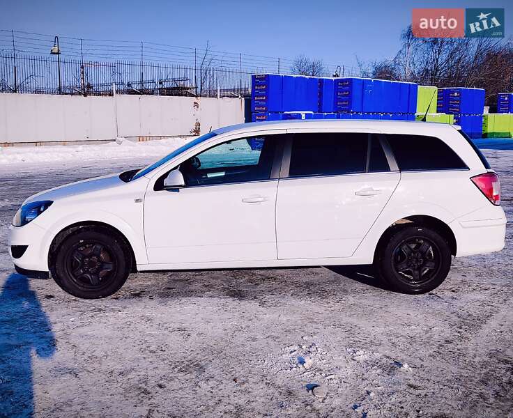 Универсал Opel Astra 2011 в Белой Церкви фото 5 Универсал Opel Astra 2011 в Белой Церкви