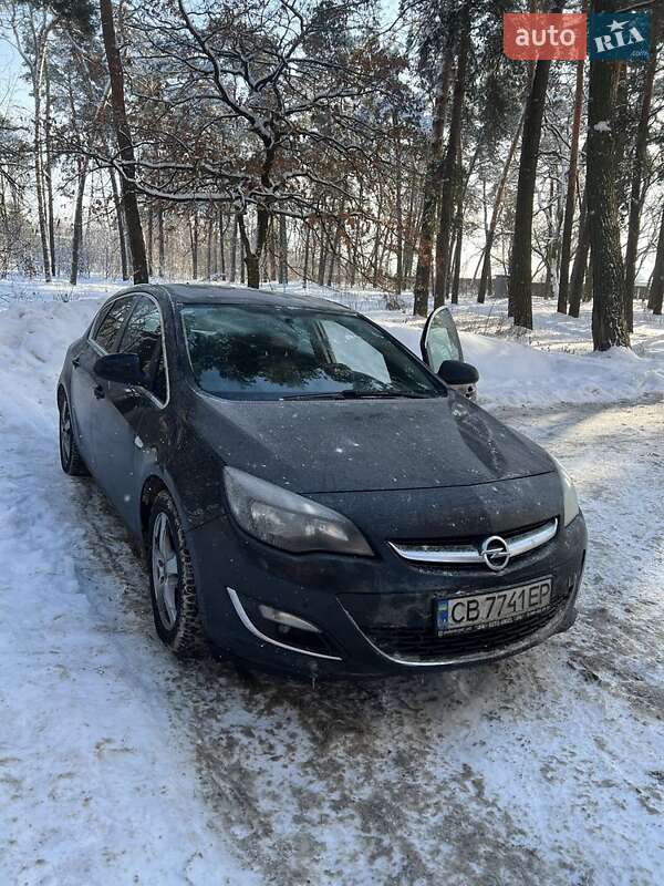 Хэтчбек Opel Astra 2013 в Чернигове фото 6 Хэтчбек Opel Astra 2013 в Чернигове