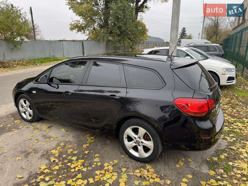 Универсал Opel Astra 2011 в Броварах фото 7 Универсал Opel Astra 2011 в Броварах