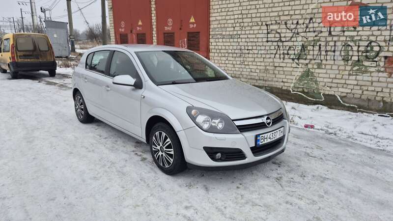 Opel Astra 2004