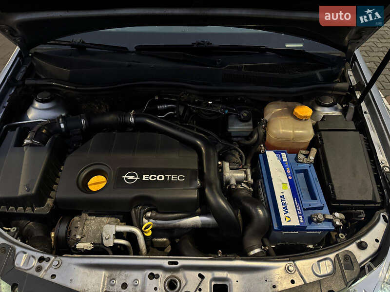 Универсал Opel Astra 2010 в Радехове фото 8 Универсал Opel Astra 2010 в Радехове