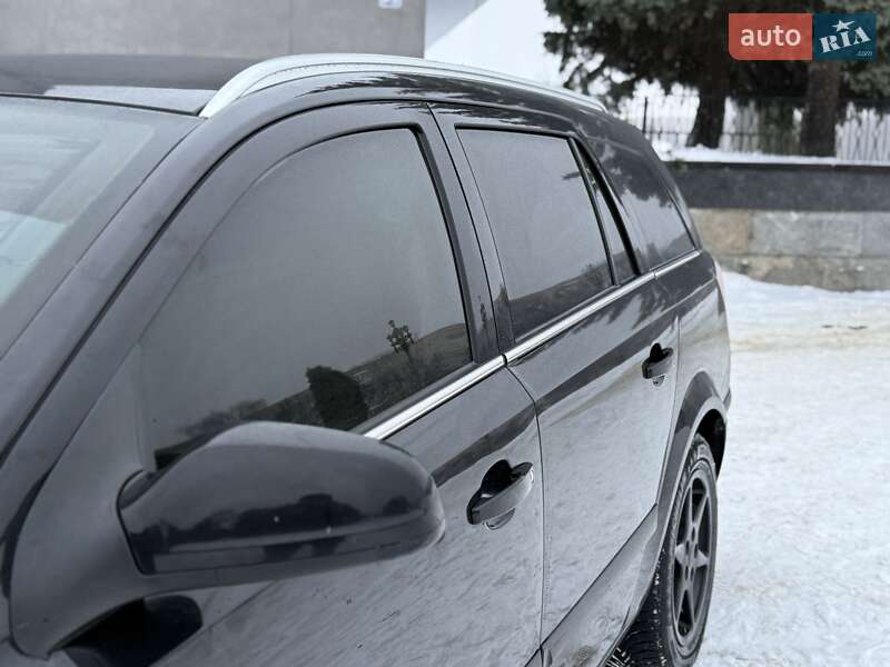 Универсал Opel Astra 2007 в Ровно