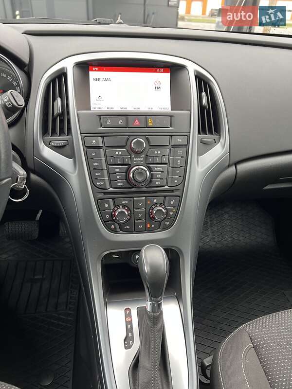 Универсал Opel Astra 2014 в Луцке фото 9 Универсал Opel Astra 2014 в Луцке