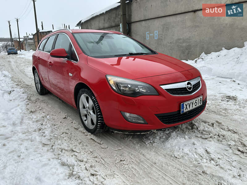 Универсал Opel Astra 2011 в Хмельницком фото Универсал Opel Astra 2011 в Хмельницком