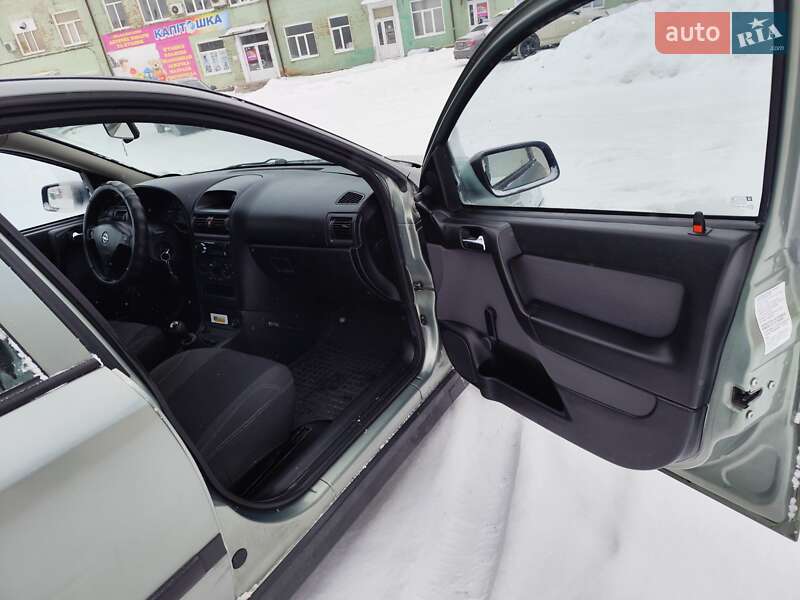 Седан Opel Astra 2009 в Бердичеве