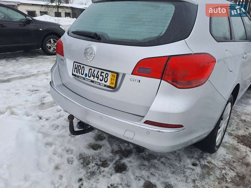 Универсал Opel Astra 2013 в Нововолынске фото 5 Универсал Opel Astra 2013 в Нововолынске