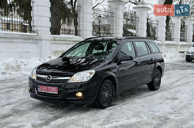 Универсал Opel Astra 2008 в Вишневце