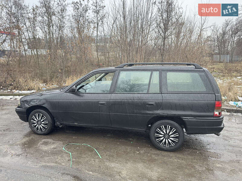 Универсал Opel Astra 1997 в Краматорске