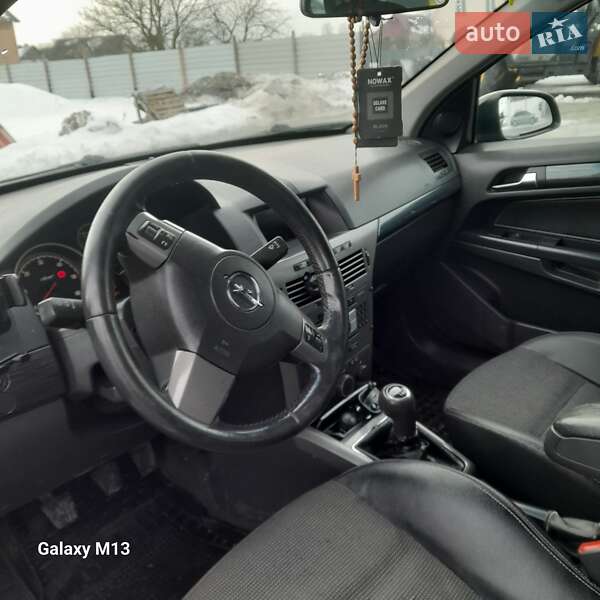 Универсал Opel Astra 2006 в Бродах