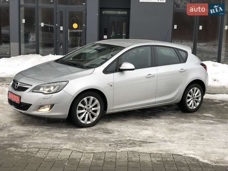 Хэтчбек Opel Astra 2012 в Львове фото 7 Хэтчбек Opel Astra 2012 в Львове
