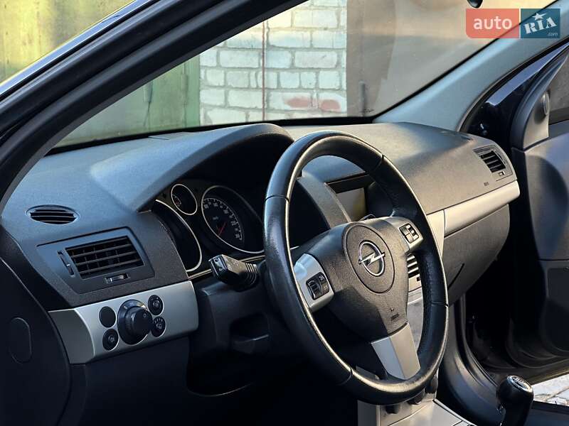 Универсал Opel Astra 2008 в Николаеве фото 34 Универсал Opel Astra 2008 в Николаеве