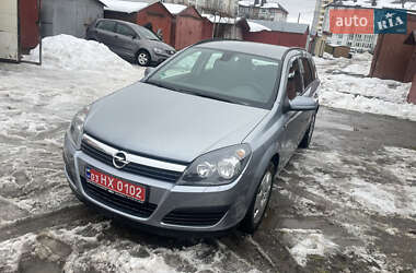 Універсал Opel Astra 2007 в Рівному