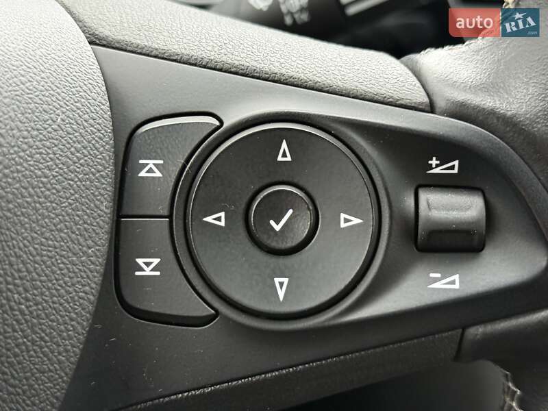 Универсал Opel Astra 2017 в Киеве