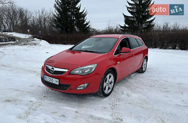 Универсал Opel Astra 2011 в Хмельницком