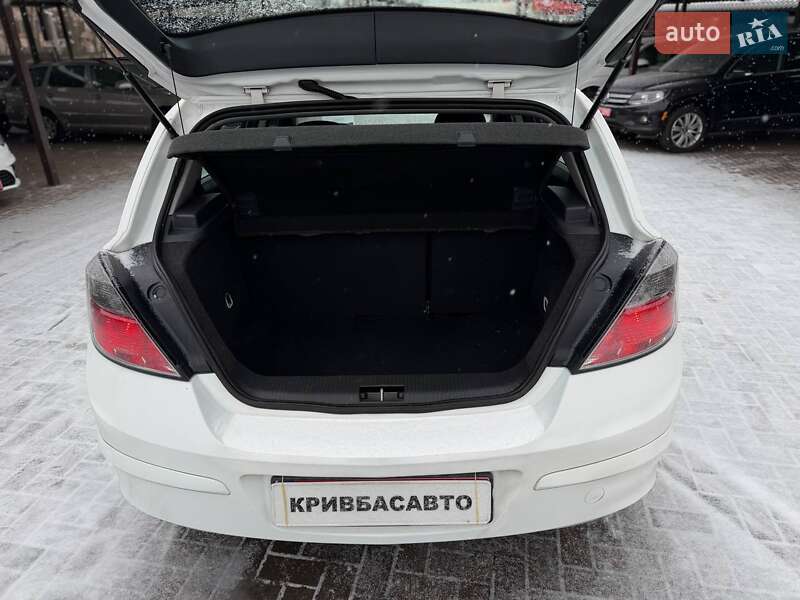Хэтчбек Opel Astra 2009 в Кривом Роге