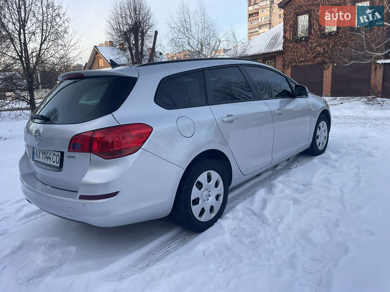Универсал Opel Astra 2011 в Харькове фото 9 Универсал Opel Astra 2011 в Харькове