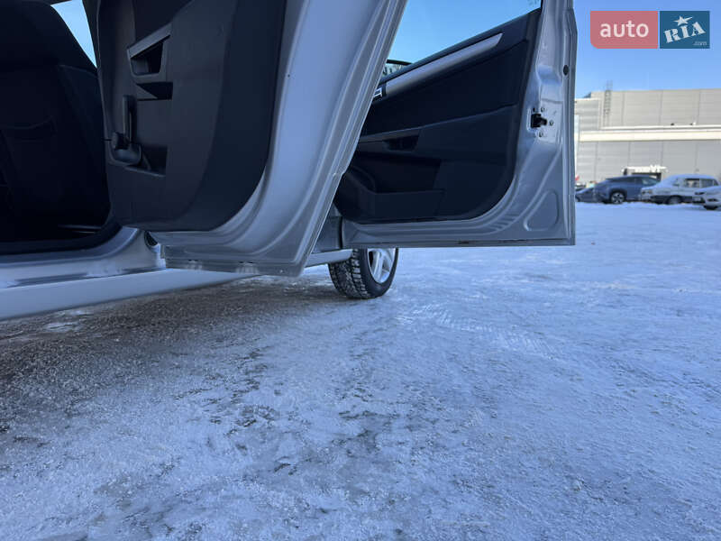 Универсал Opel Astra 2008 в Киеве