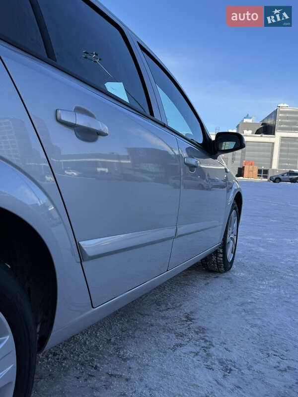 Универсал Opel Astra 2008 в Киеве