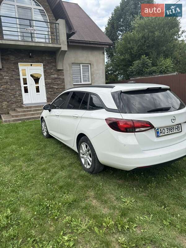 Универсал Opel Astra 2017 в Хусте фото 7 Универсал Opel Astra 2017 в Хусте